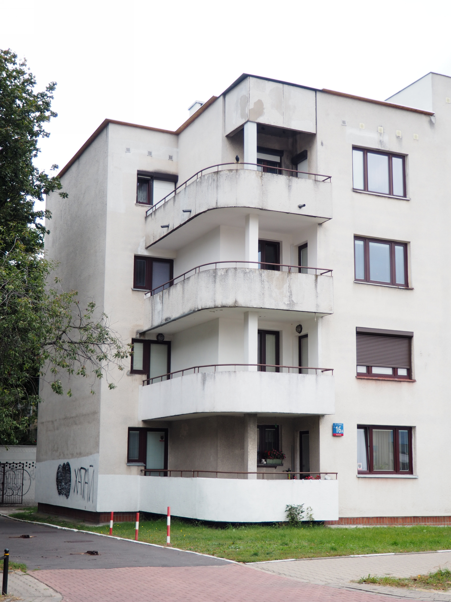 Zdjęcie architektury budynku Budynek mieszkalny